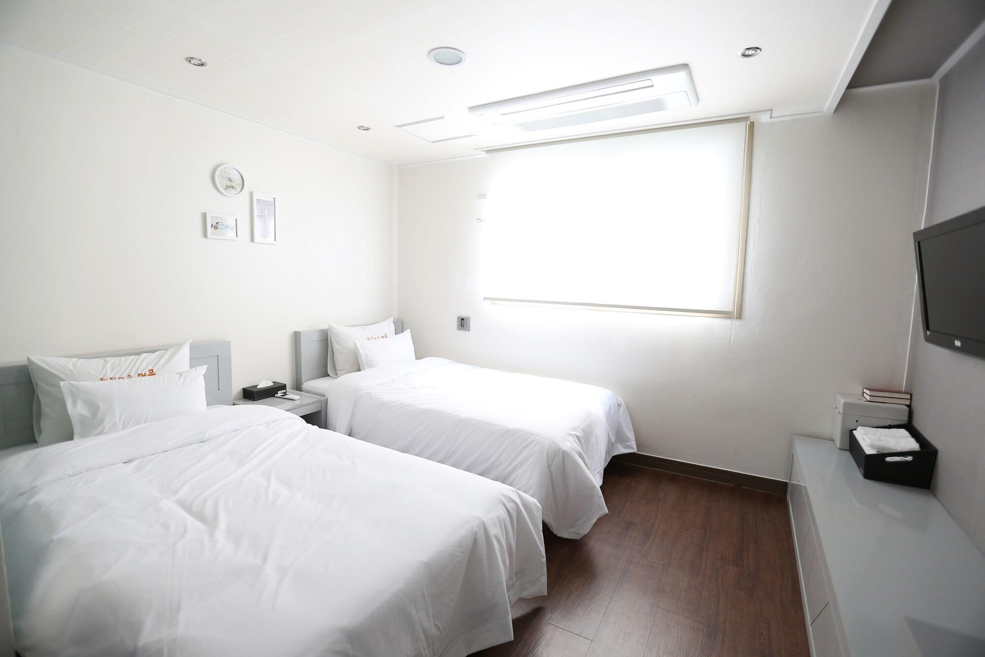 Residence Mumum Hotel Busan Exteriör bild